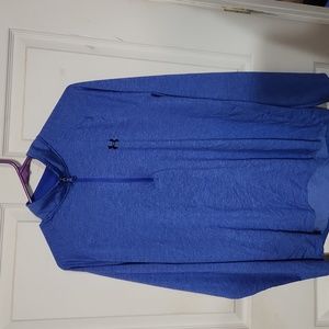 Under Armor loose heat gear womens top